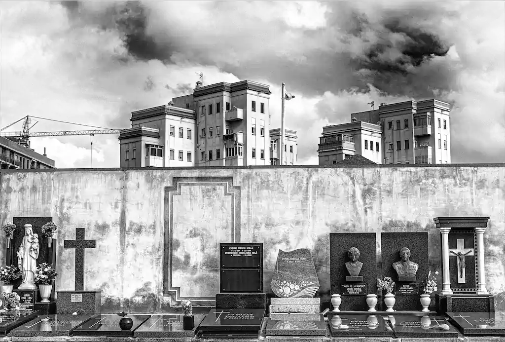 1 Vera Wiehe Cementiri Poblenou Barcelona Exhib
