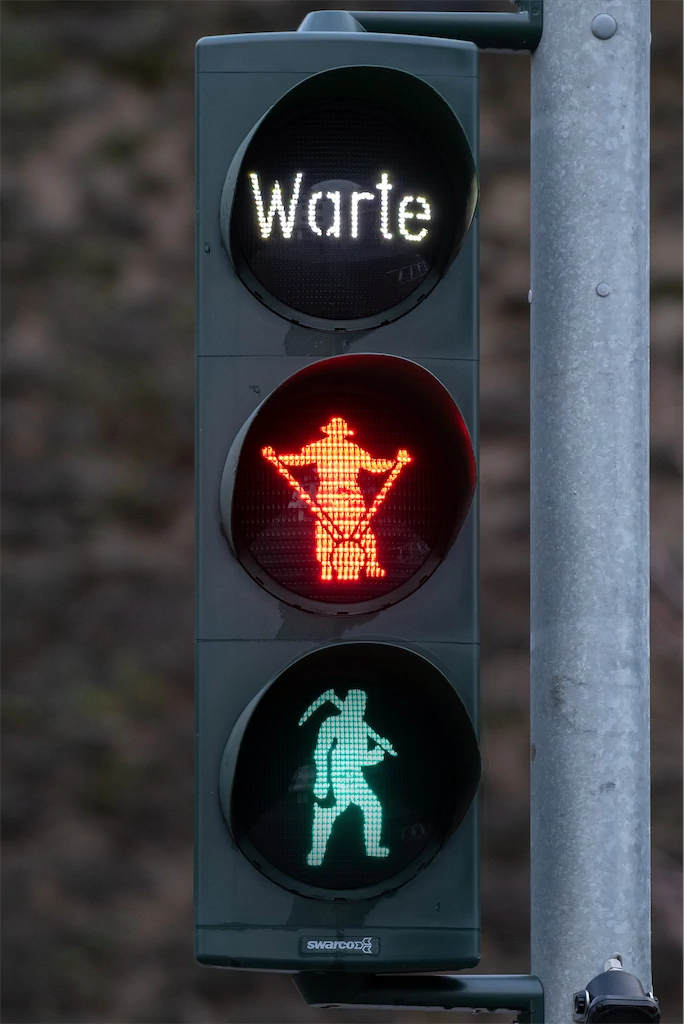 3 Thomas Schindler Henner Und Frieder In Siegen Rot 1024h 50