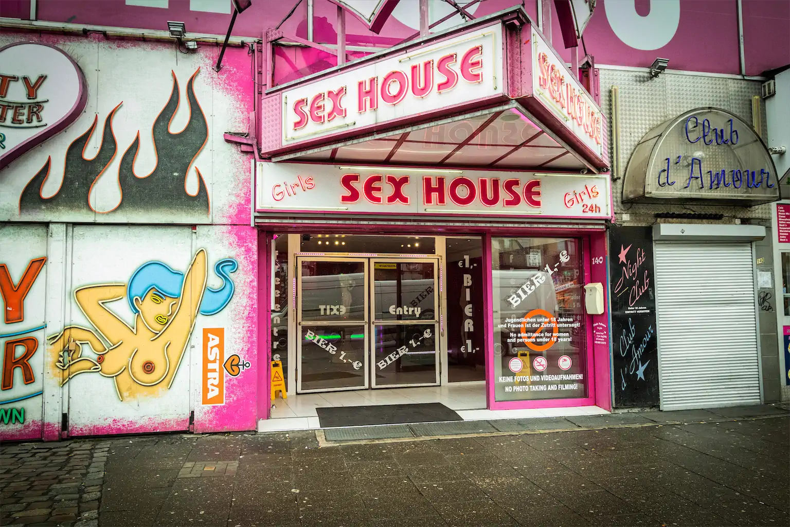 6 Manuela Backer EUROPA Prostitution Europa 1024h 70