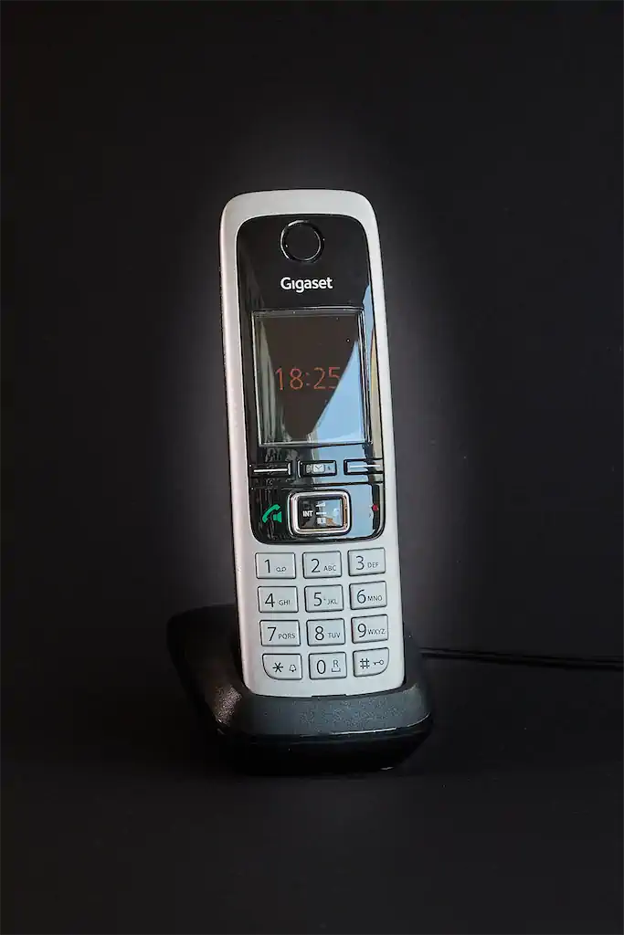 Bernhard Feuchter OneDevice 07 Parallelen 1024h 75