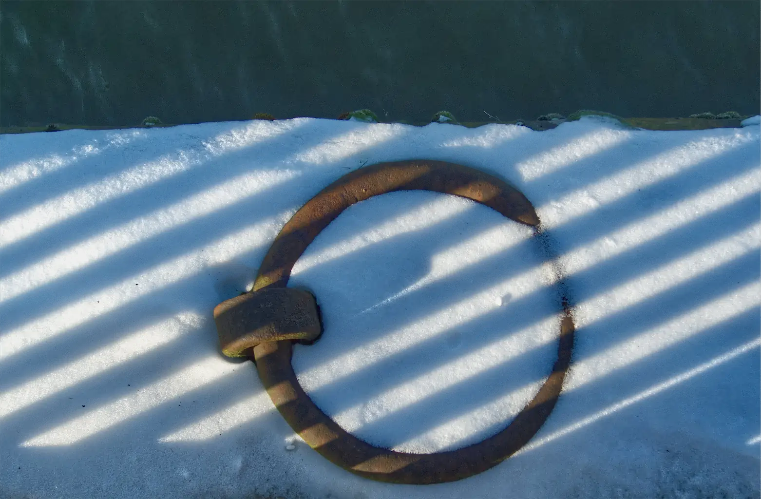 Ruediger Theiss Ring Und Schatten 3 Parallelen 1024h 70