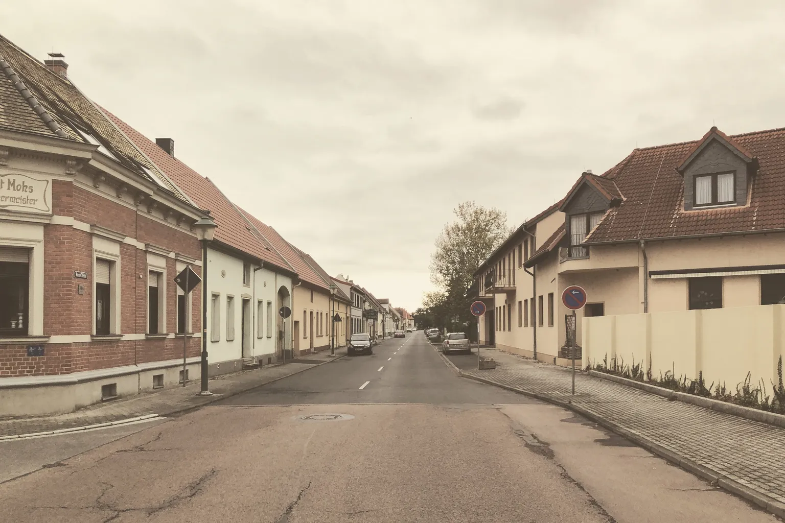 1 Küc Fremd Im Osten 1 Almut Kückelhaus Ergebnis