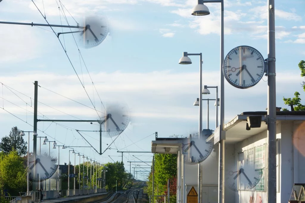 1 Dietmar Pfaff Bahnhof Verzerrt.jpg Dietmar Pfaff Ergebnis